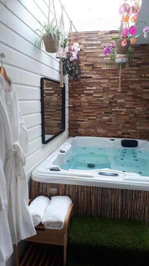 Bed and Breakfast A L'Origine Лилль Номер фото
